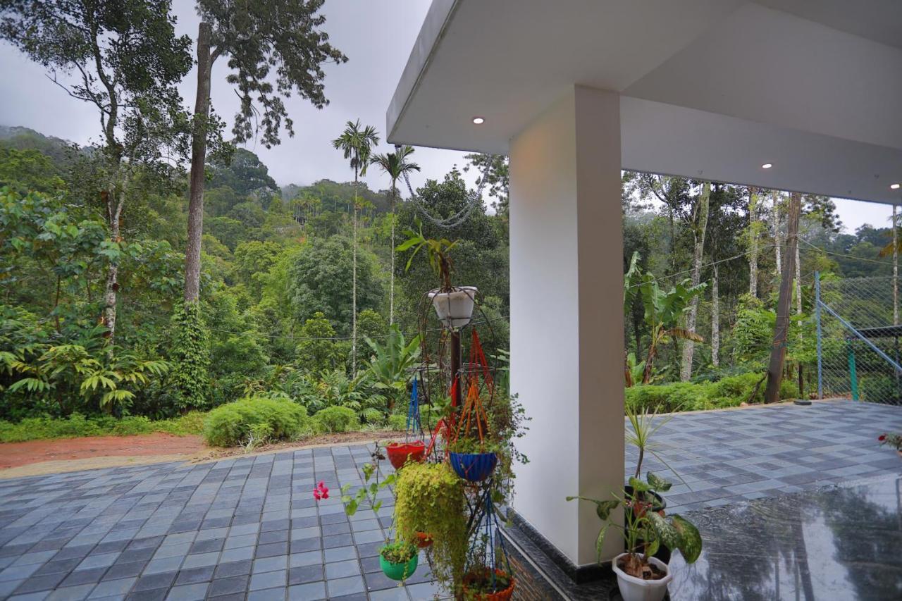 God'S Gift Villa Devikolam Exterior photo